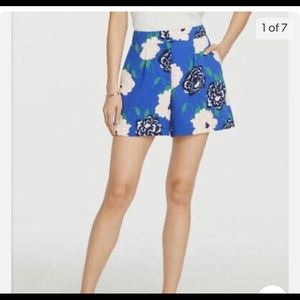 Ann Taylor The Drapey Short NWT